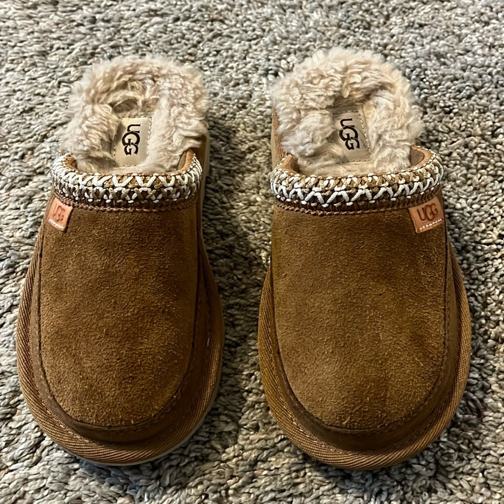 Ugg Slippers
